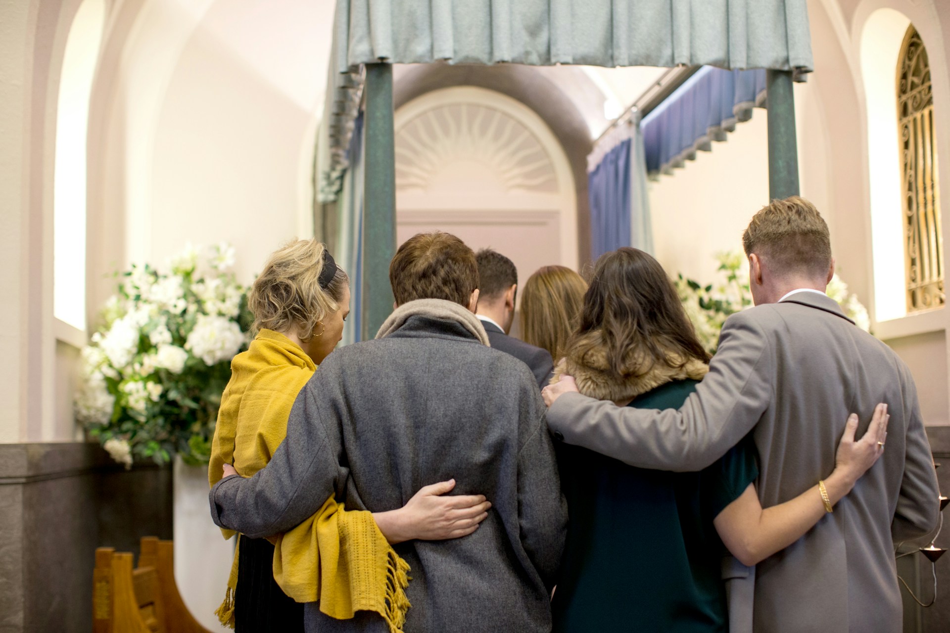 Rallee community support coordination for a family experiencing grief and loss